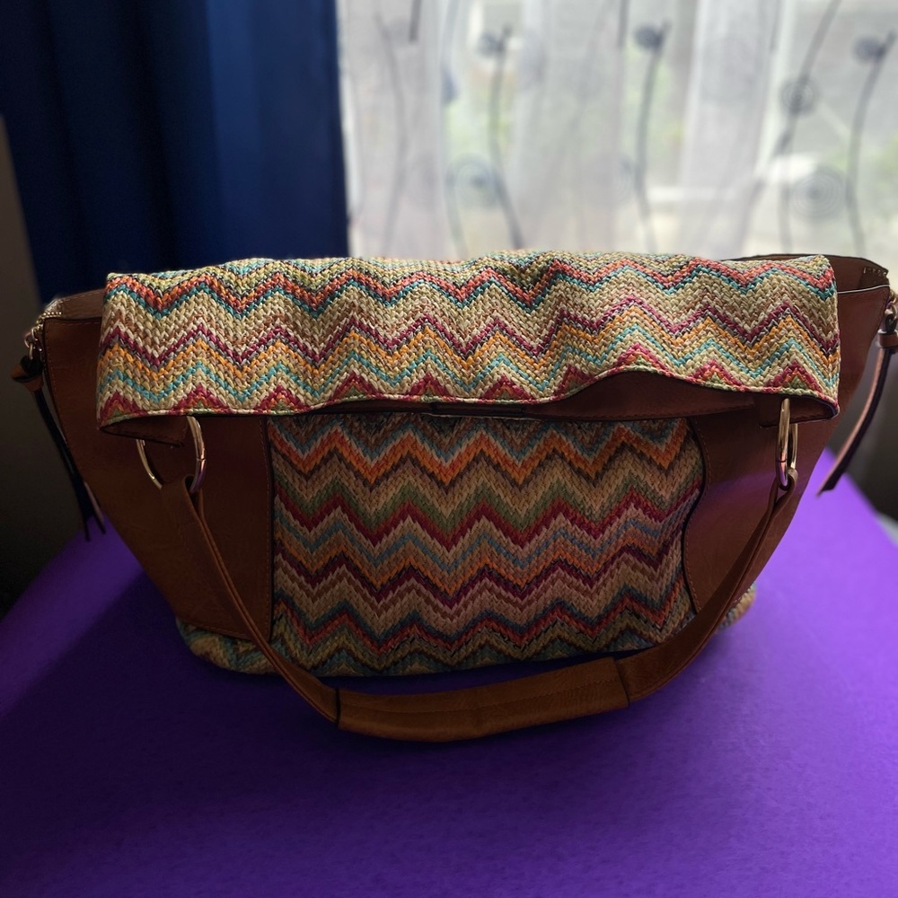 Cato Multicolor Zigzag Patterned Bag - image 2